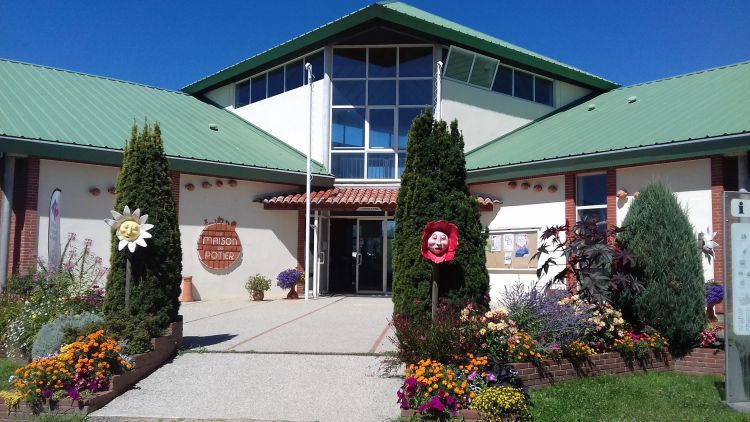 8 formations professionnelle à la Maison du potier du Fuillet (49)
